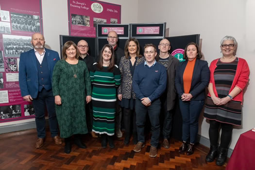 Some of the researchers who published papers in Taighde & Teagasc Vol 7: Dr Sen Mac Corraidh (St Mary's), Dr Eibhln Mhic Aoidh (St Mary's), Dr TJ  Ceallaigh (MIC, Limerick), Dr Claire Dunne (Marino Institute of Education), Dr Pdraig  Mianin, Dr Gabrielle Nig Uidhir (St Mary's),  Dr Fearghal Mac Bhloscaidh (St Mary's), Dr Ciarn  Dornin (St Mary's), Aileen Nic omhair (Bunscoil Eoin Biste, Portadown), Eibhln Nic Gearailt (CCEA).
